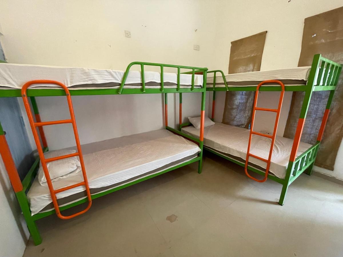 הוסטל דיקוולה Bunk 15 Hiriketiya מראה חיצוני תמונה